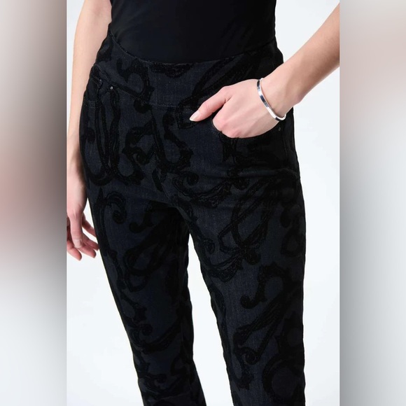 NWT🌸Joseph Ribkoff Black Cropped Jeans - Picture 9 of 17
